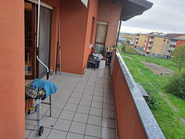 appartamento in vendita a Novara in zona zona Cittadella - Villaggio Dalmazia