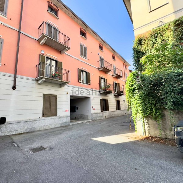 appartamento in vendita a Novara in zona Centro Città
