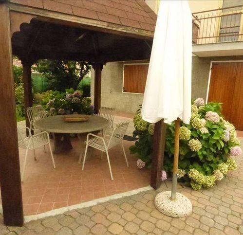 casa indipendente in vendita a Novara in zona zona Sant'Agabio