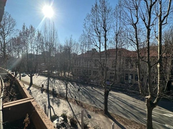 appartamento in vendita a Novara in zona Centro Città