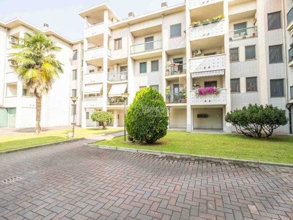 appartamento in vendita a Novara in zona zona Sant'Andrea - San Rocco