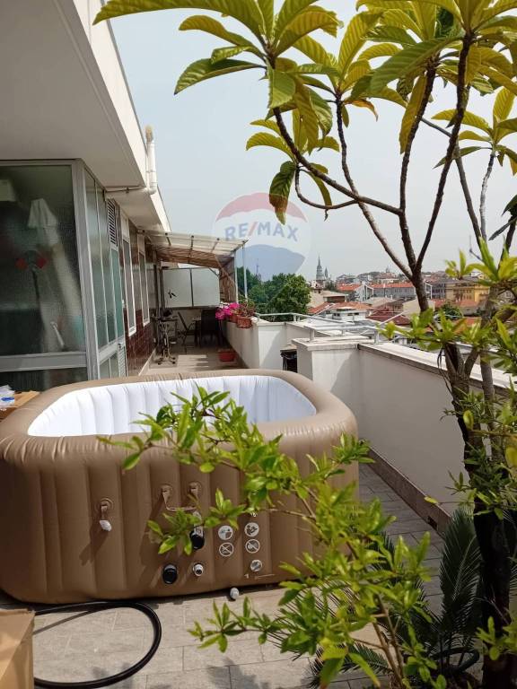 appartamento in vendita a Novara in zona zona Agogna - San Paolo