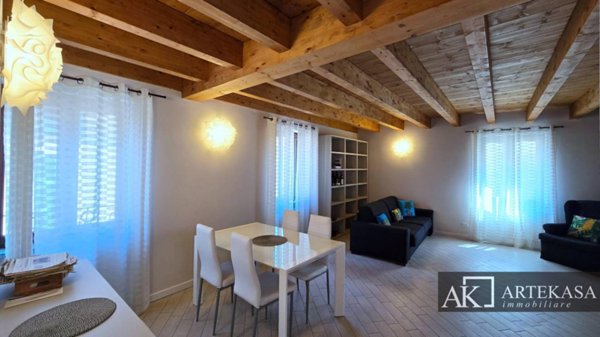 appartamento in vendita a Novara in zona Centro Città