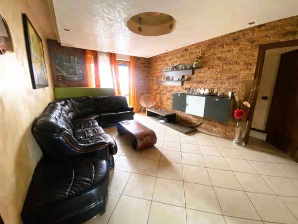 appartamento in vendita a Novara in zona zona Sacro Cuore