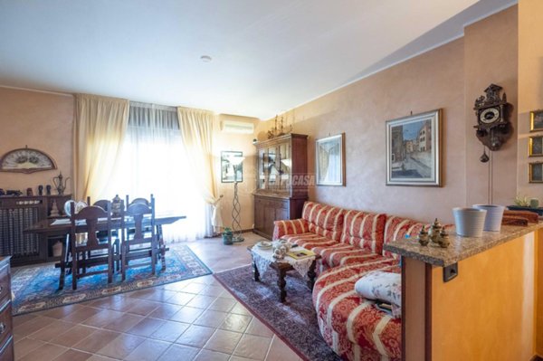 appartamento in vendita a Novara in zona zona Cittadella - Villaggio Dalmazia