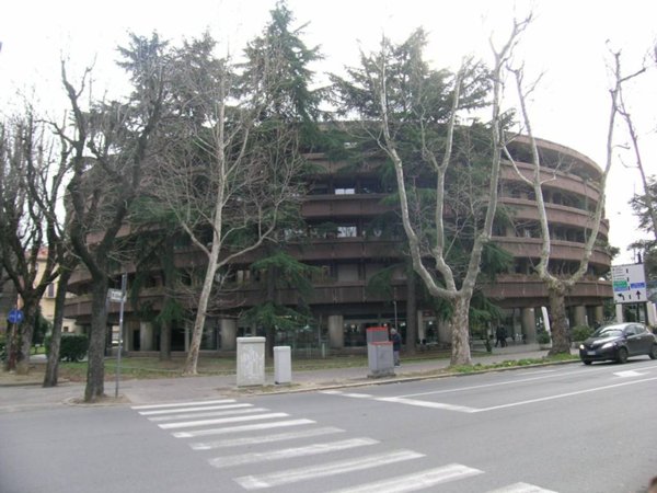 negozio in vendita a Novara in zona zona Sacro Cuore