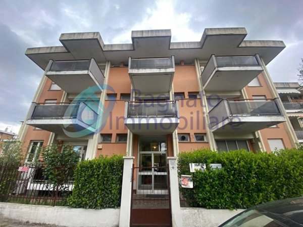 appartamento in vendita a Novara in zona Veveri