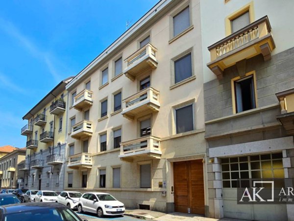 appartamento in vendita a Novara in zona Centro Città