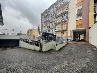 casa indipendente in vendita a Novara