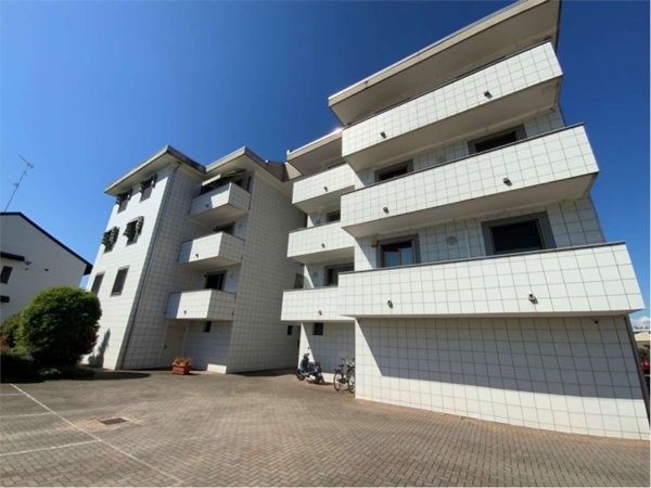 appartamento in vendita a Novara in zona zona Sant'Andrea - San Rocco