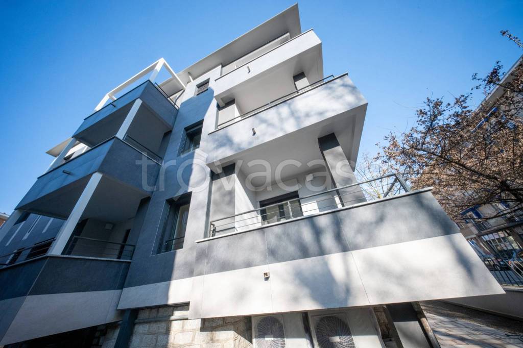 appartamento in vendita a Novara in zona zona Agogna - San Paolo