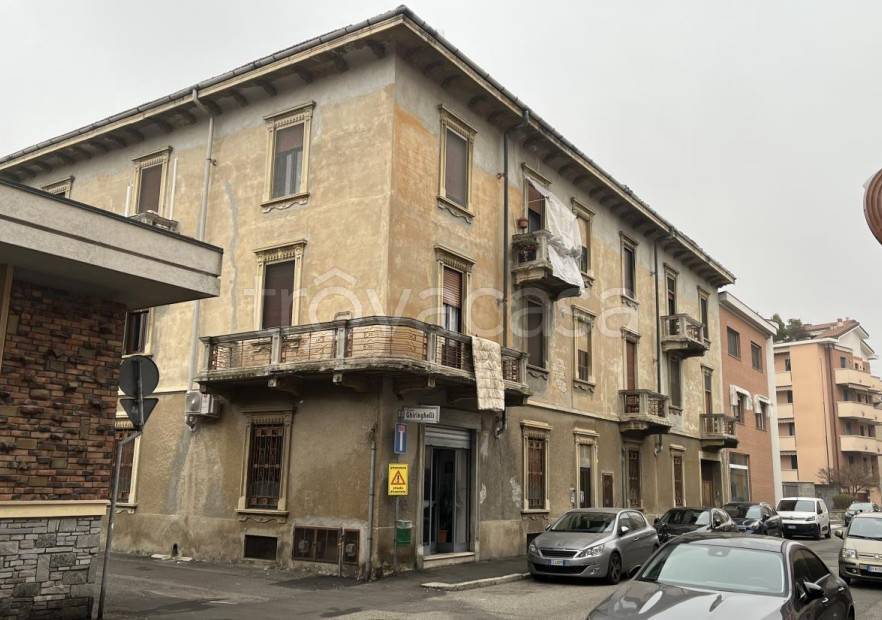 appartamento in vendita a Novara in zona zona San Martino