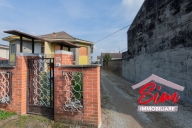 casa indipendente in vendita a Novara in zona Lumellogno