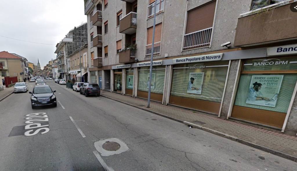 negozio in vendita a Novara in zona zona Sant'Andrea - San Rocco