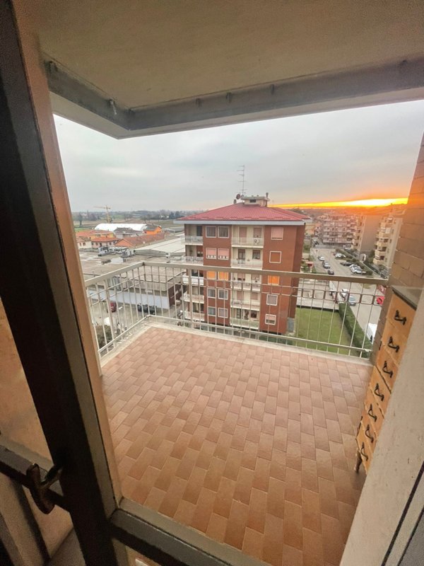 appartamento in vendita a Novara in zona Olengo