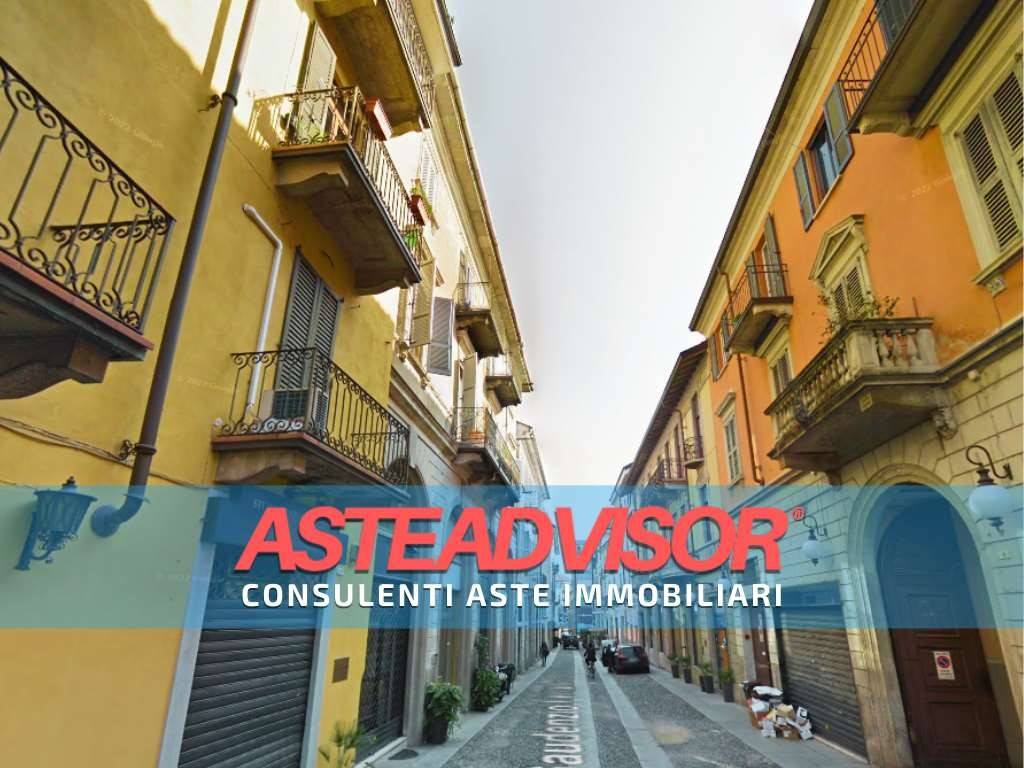 appartamento in vendita a Novara in zona Centro Città