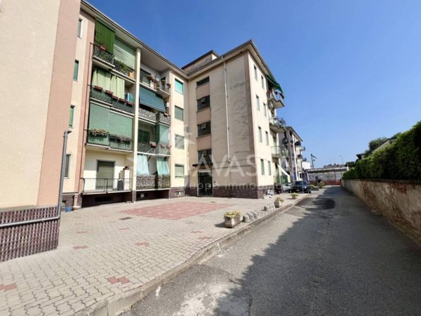 appartamento in vendita a Novara in zona Pernate