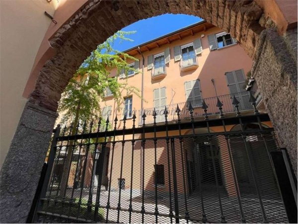 appartamento in vendita a Novara in zona Centro Città