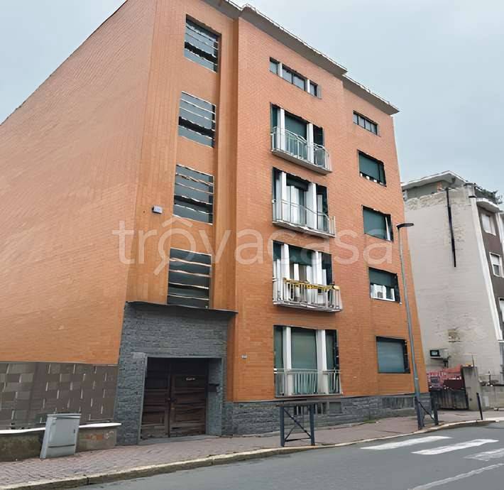 appartamento in vendita a Novara in zona zona San Martino