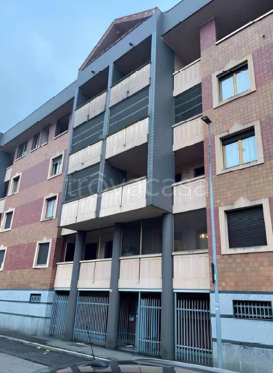 appartamento in vendita a Novara in zona zona Porta Mortara