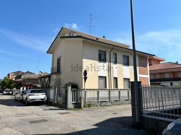 appartamento in vendita a Novara in zona zona Cittadella - Villaggio Dalmazia