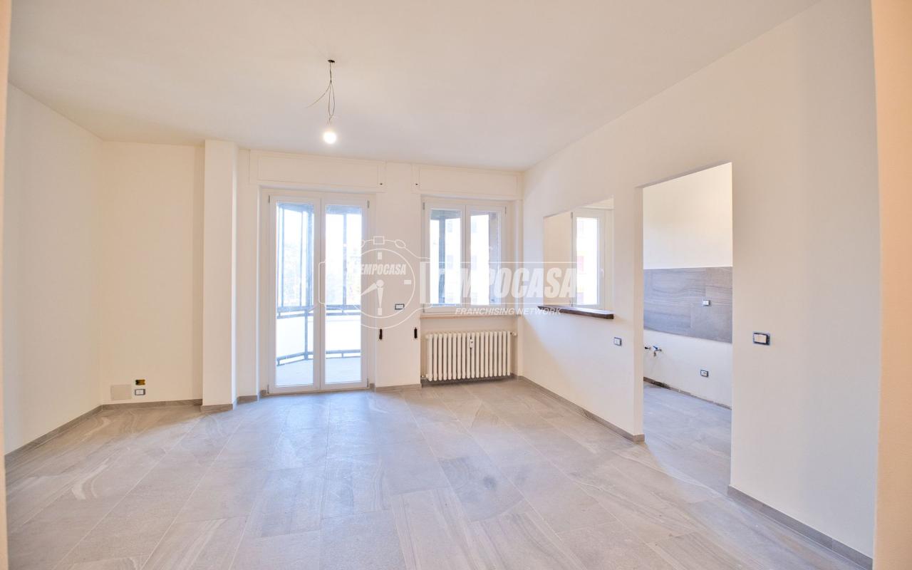 appartamento in vendita a Novara in zona zona Sant'Andrea - San Rocco