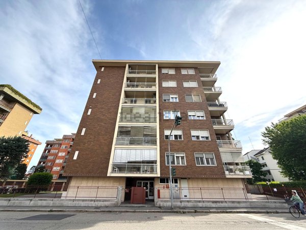 appartamento in vendita a Novara in zona zona Cittadella - Villaggio Dalmazia