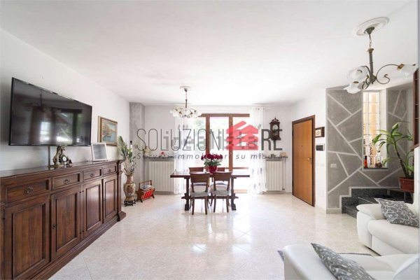 casa indipendente in vendita a Novara in zona zona Sant'Agabio
