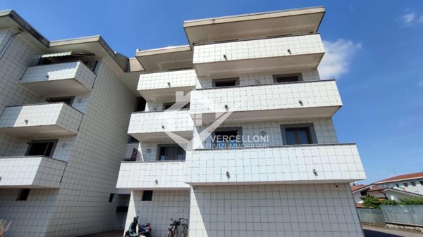 appartamento in vendita a Novara in zona zona Cittadella - Villaggio Dalmazia
