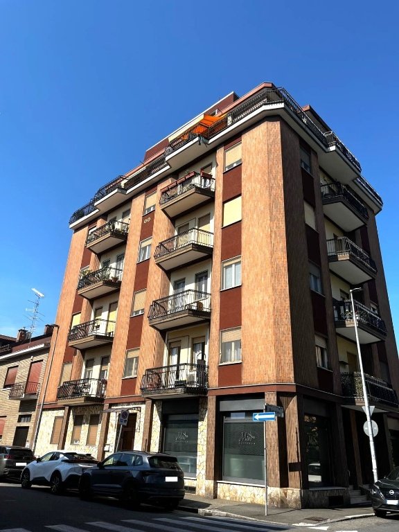 appartamento in vendita a Novara in zona zona Sacro Cuore