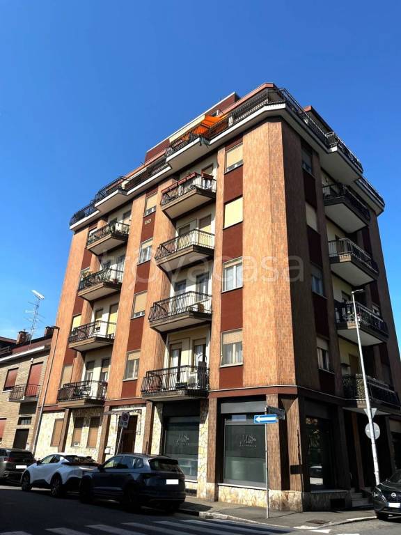 appartamento in vendita a Novara in zona zona Sacro Cuore
