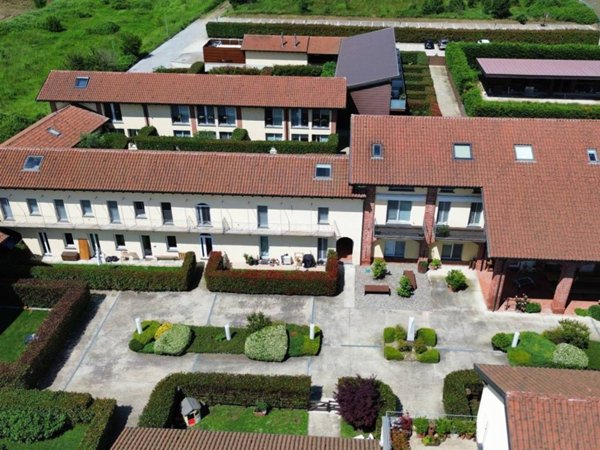 appartamento in vendita a Novara in zona Centro Città
