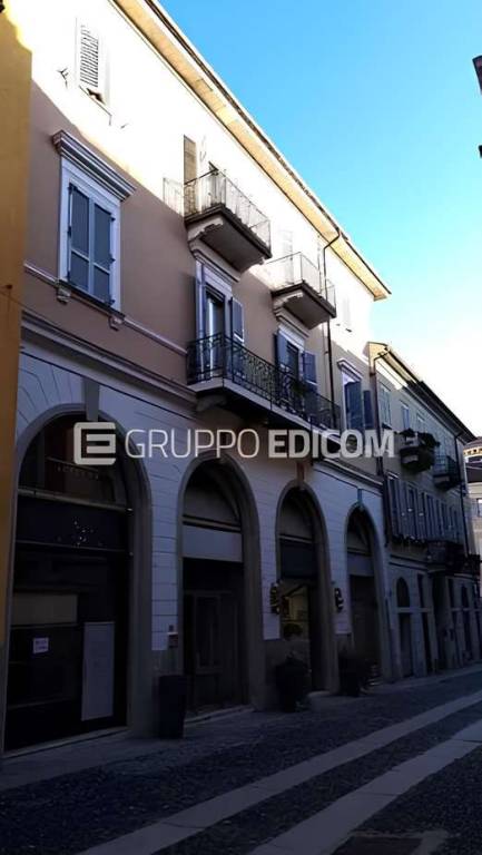 appartamento in vendita a Novara in zona Centro Città
