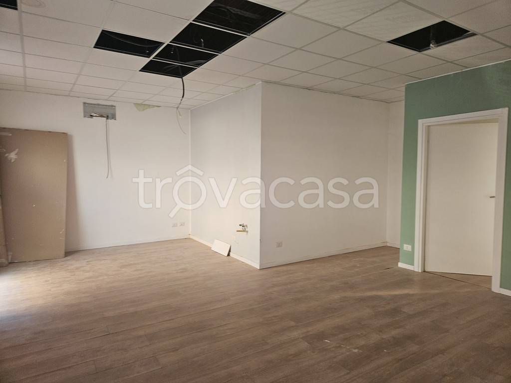monolocale in vendita a Novara in zona Veveri