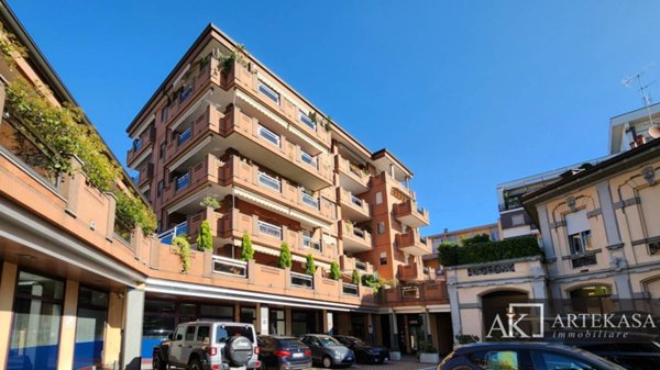 casa indipendente in vendita a Novara in zona zona San Martino
