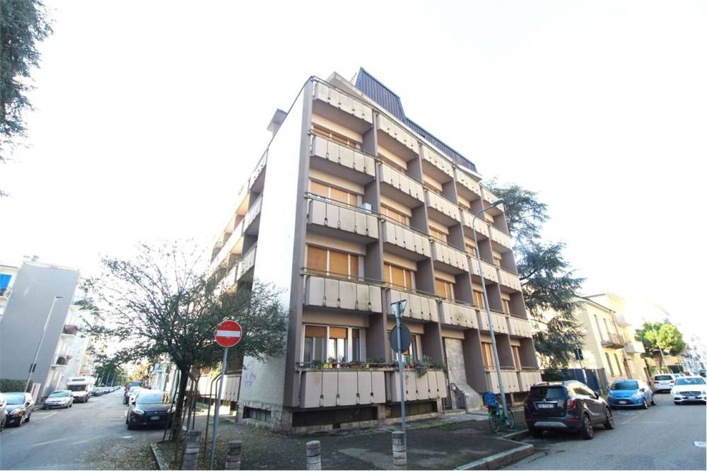 appartamento in vendita a Novara in zona zona Porta Mortara