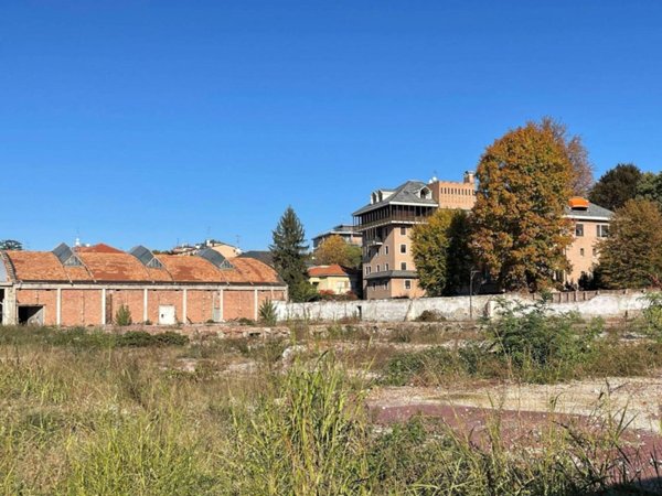 ufficio in vendita a Novara in zona zona Sacro Cuore