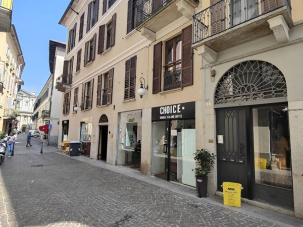appartamento in vendita a Novara in zona Centro Città