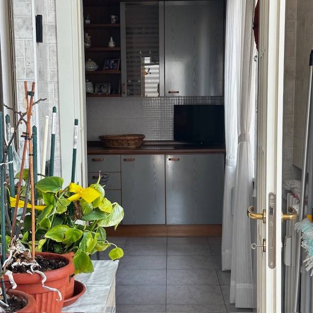 appartamento in vendita a Novara in zona Centro Città