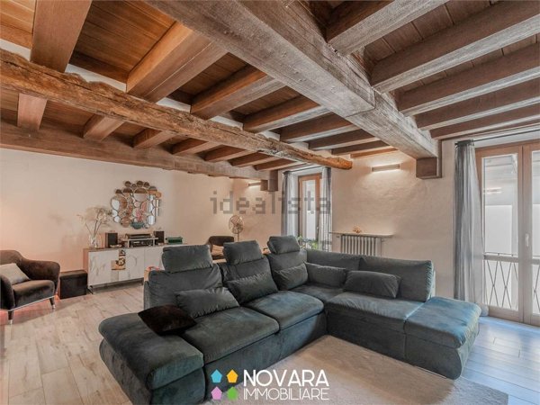 appartamento in vendita a Novara in zona Centro Città