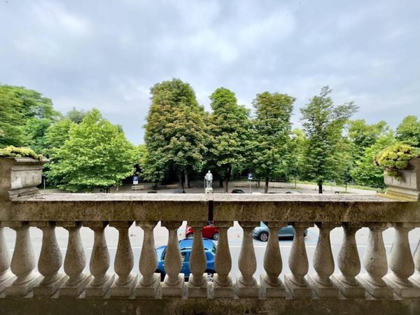 appartamento in vendita a Novara in zona Centro Città