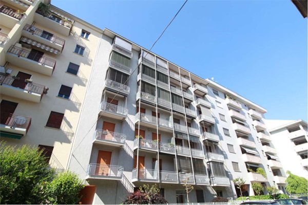 appartamento in vendita a Novara in zona zona San Martino