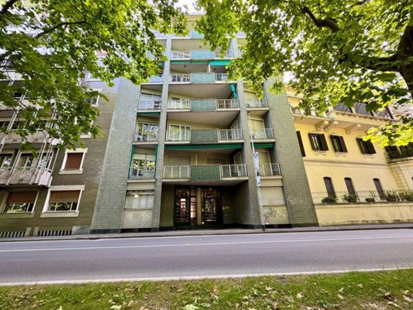 appartamento in vendita a Novara in zona Centro Città