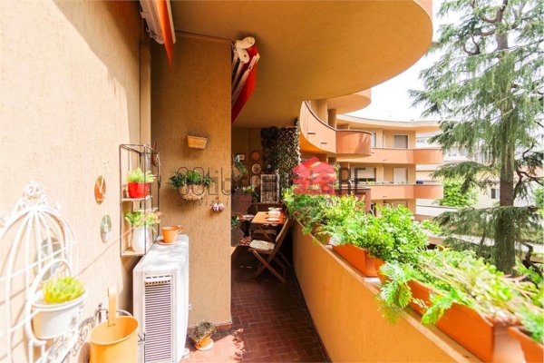 appartamento in vendita a Novara in zona Zona Santa Rita
