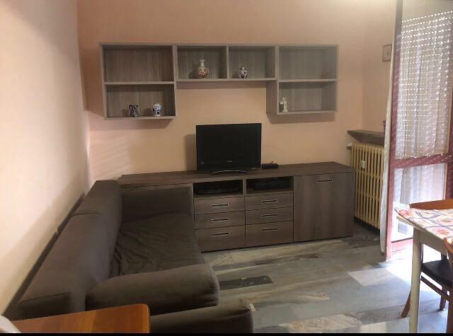 intera palazzina in vendita a Novara in zona zona Bicocca
