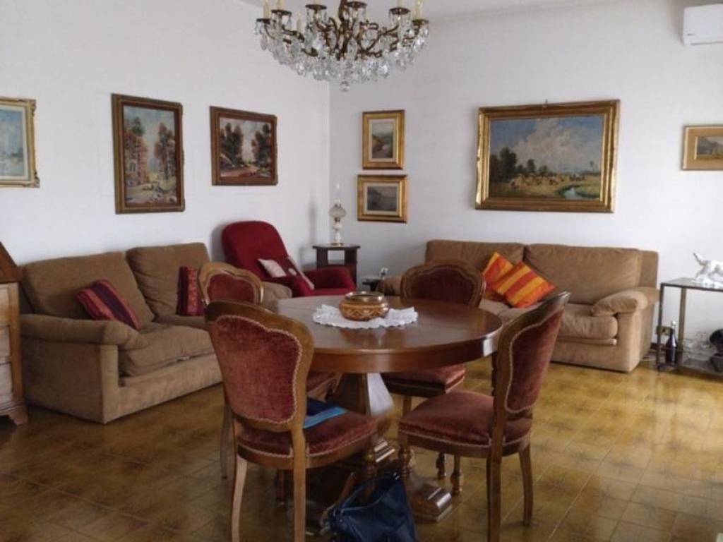 appartamento in vendita a Novara in zona zona Porta Mortara