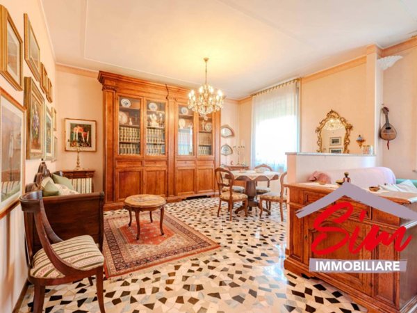 appartamento in vendita a Novara in zona Centro Città