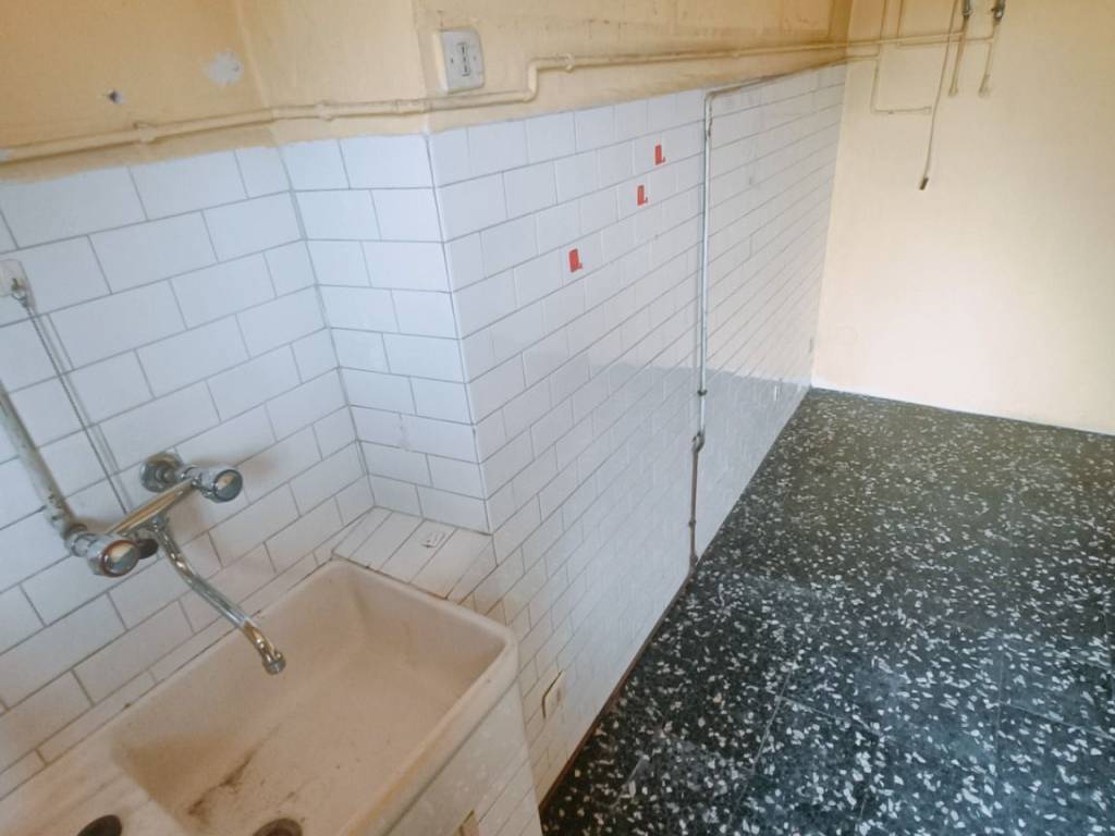 appartamento in vendita a Novara in zona Pernate