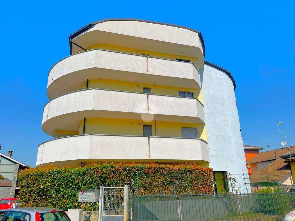 appartamento in vendita a Novara in zona Zona Santa Rita