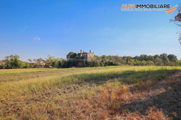 terreno agricolo in vendita a Novara in zona zona Bicocca